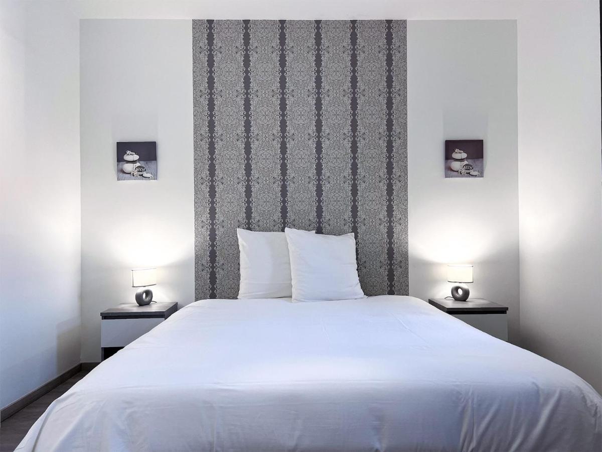 Apartamento Le Frere Charmes Aurillac Exterior foto